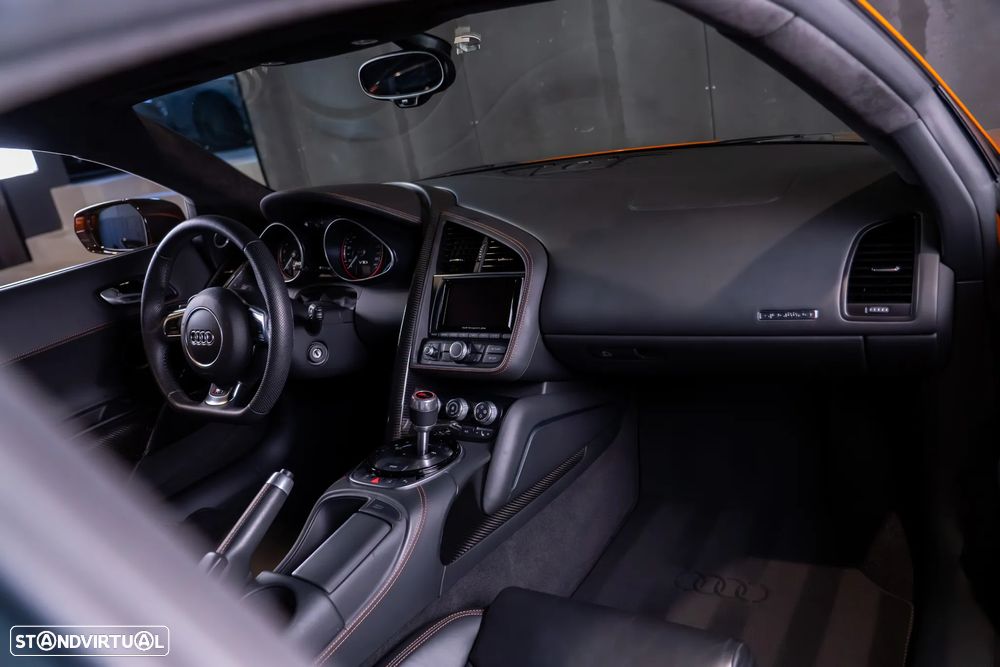 Audi R8 Coupé 5.2 FSI V10 Plus S tronic - 11