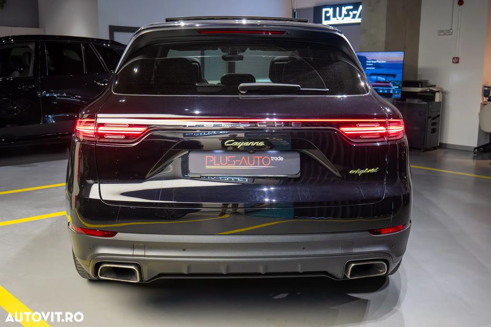 Porsche Cayenne S E-Hybrid Platinum Edition - 15