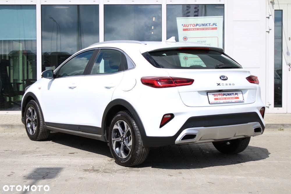 Kia XCeed - 4