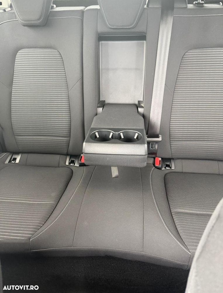 Ford Focus 1.0 EcoBoost Titanium - 23