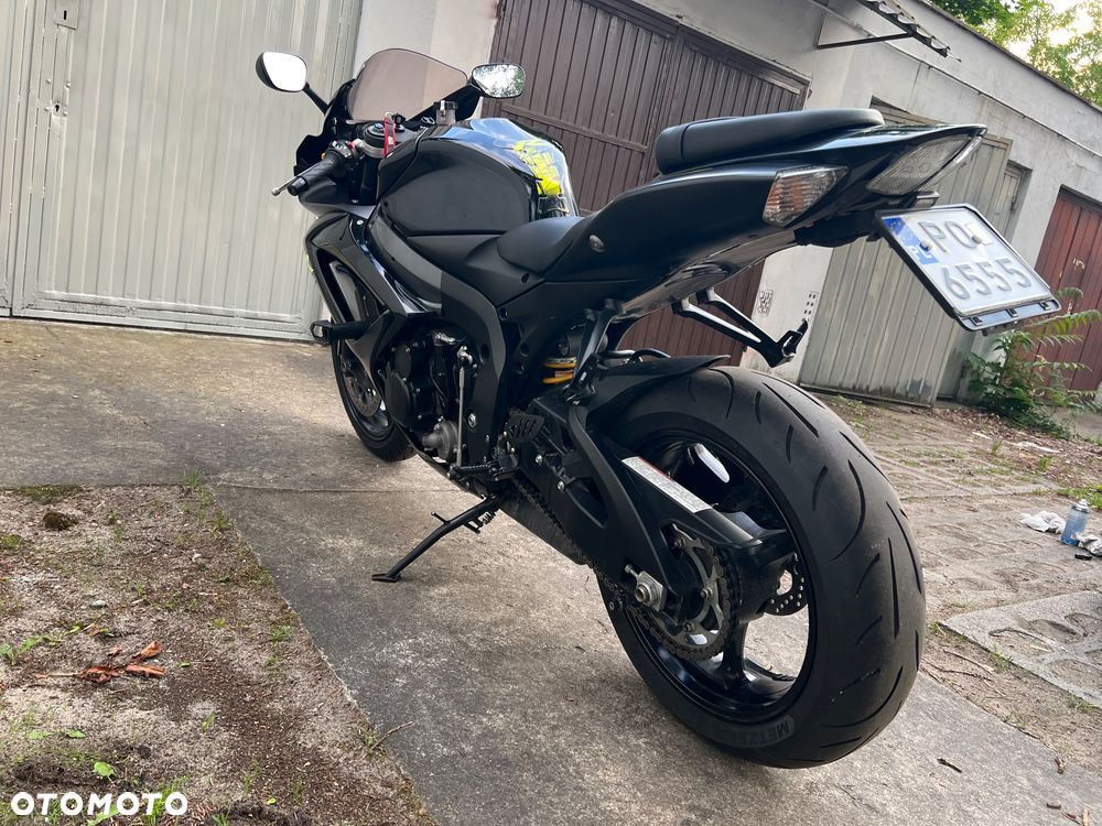 Suzuki GSX-R - 4