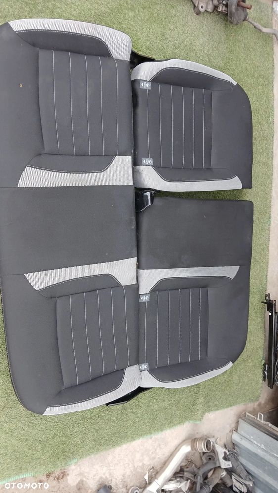 Dacia Sandero Sepway II lift 17- kanapa tył 20.000km