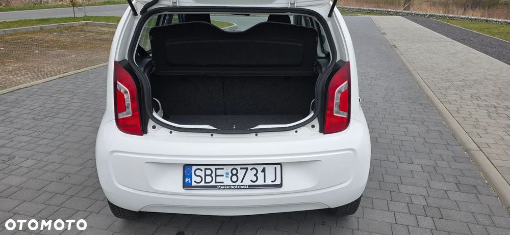 Volkswagen up! cheer - 27