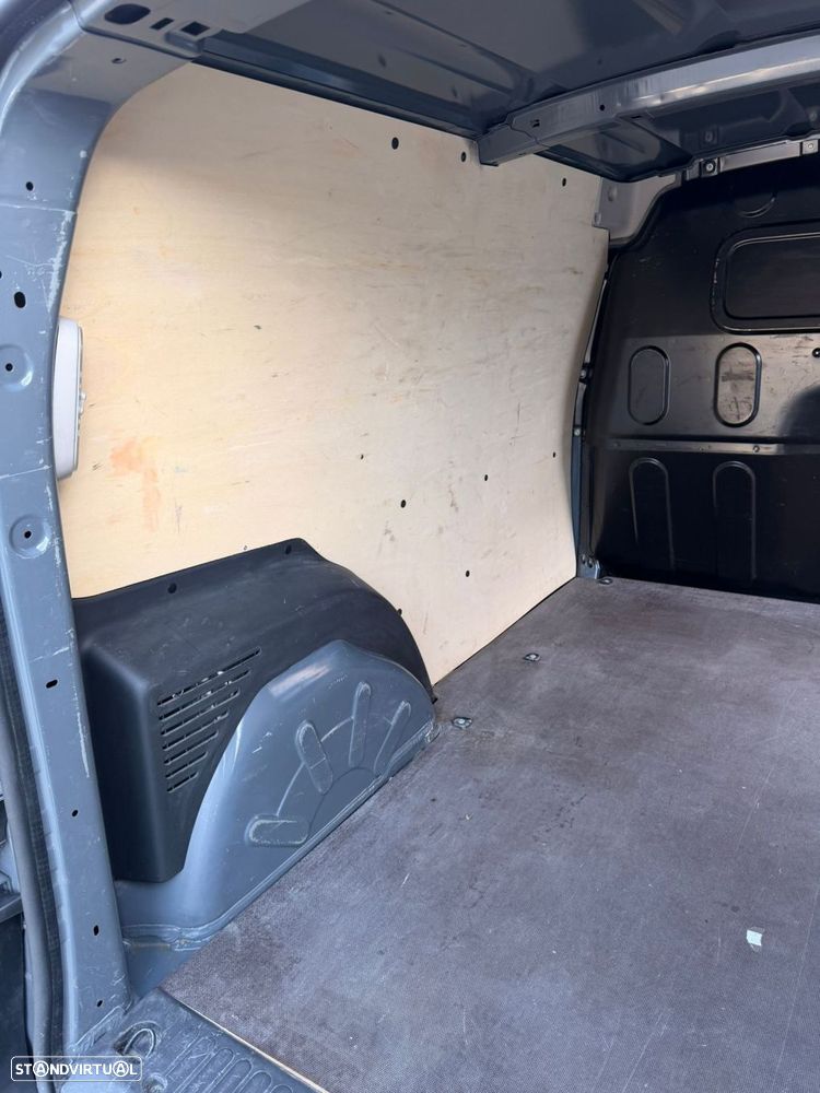 Nissan NV250 Longa 30.000 KM - 7