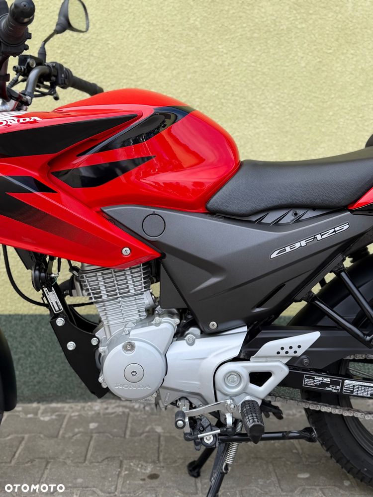 Honda CBF - 24