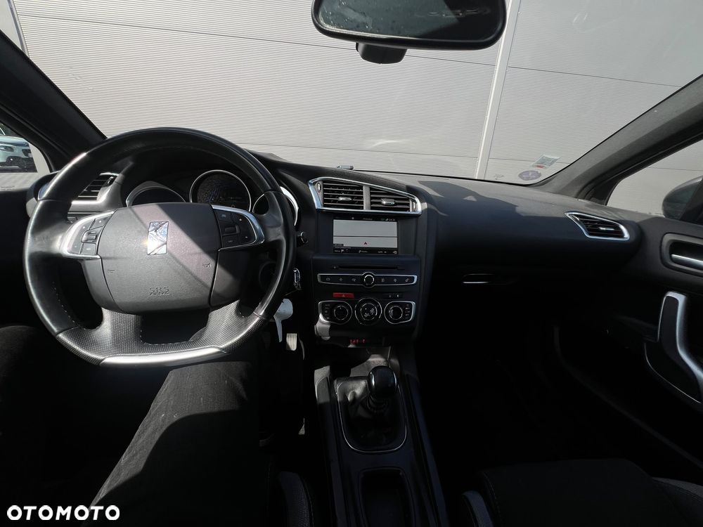DS Automobiles DS 4 - 11