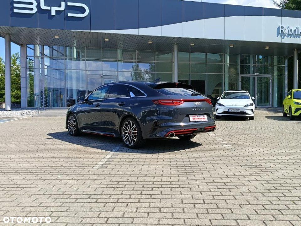 Kia ProCeed - 7