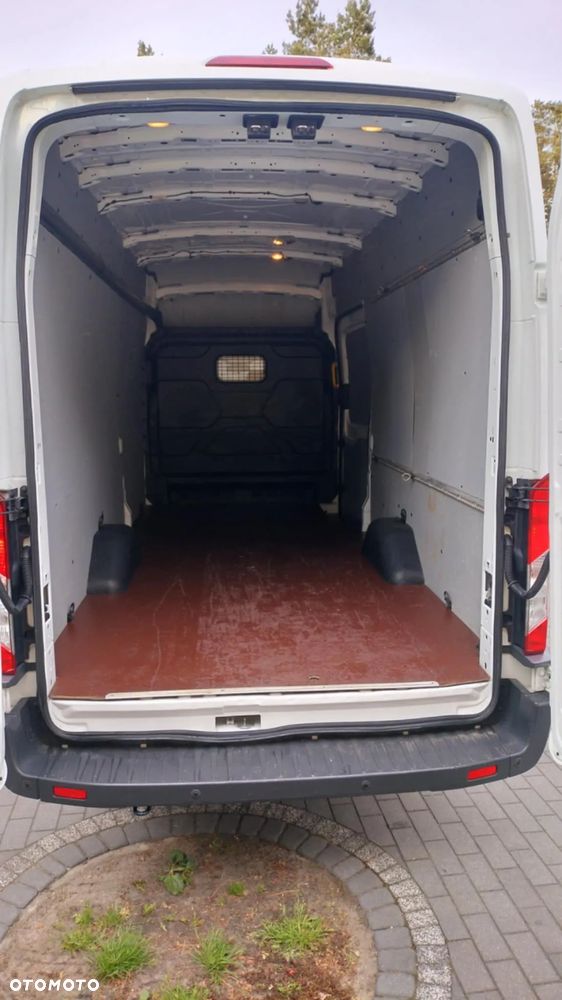 Ford Transit - 9