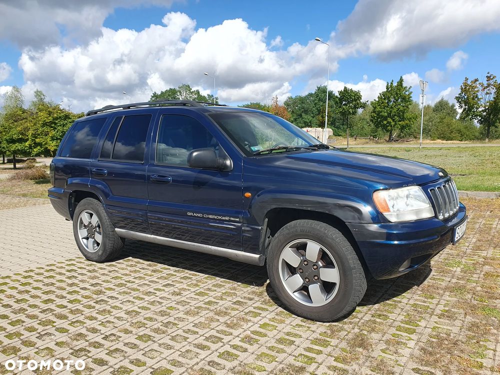 Jeep Grand Cherokee - 15