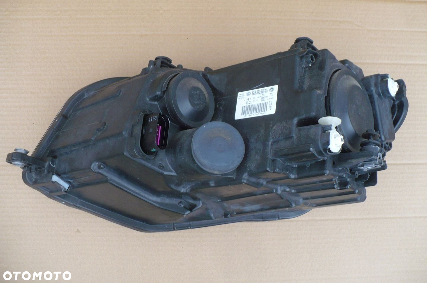 VW CADDY III 15-20R UE - LAMPA PRZÓD PRAWA - 6