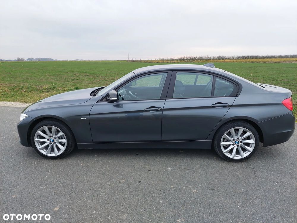 BMW Seria 3 318d Modern Line - 3