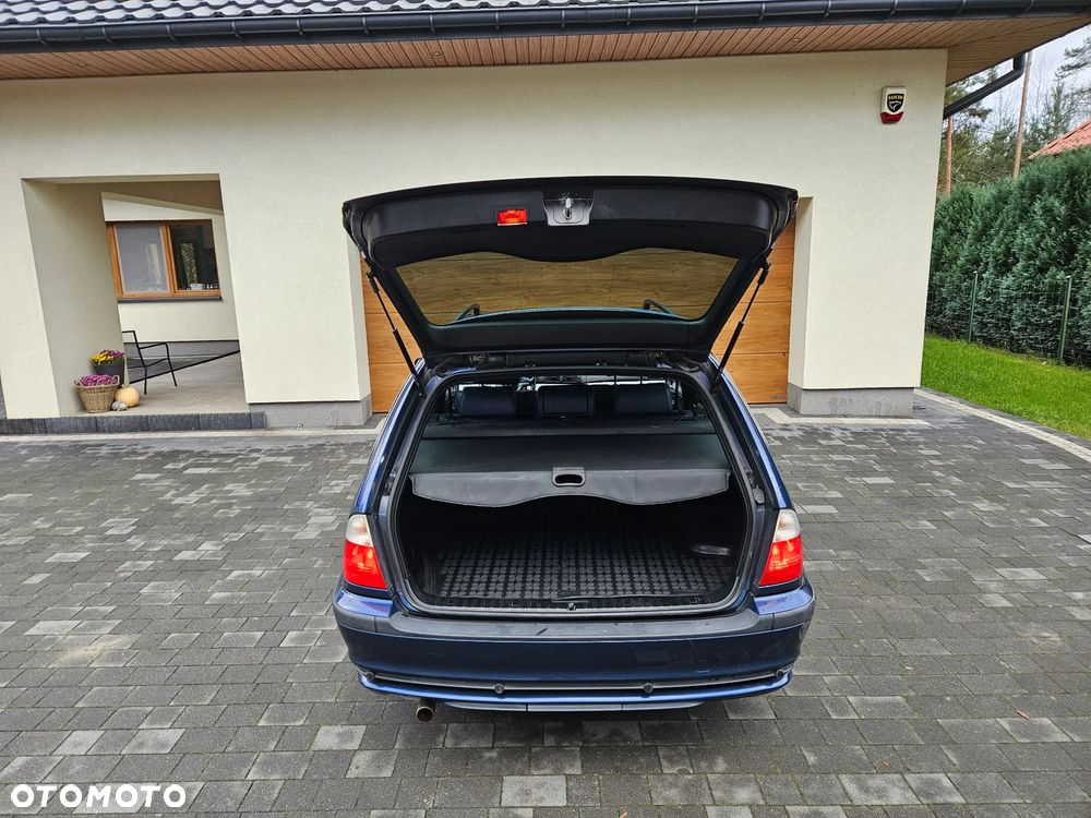 BMW Seria 3 318i - 7