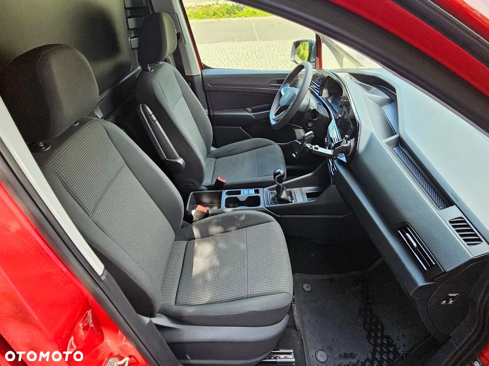 Volkswagen Caddy Maxi - 14