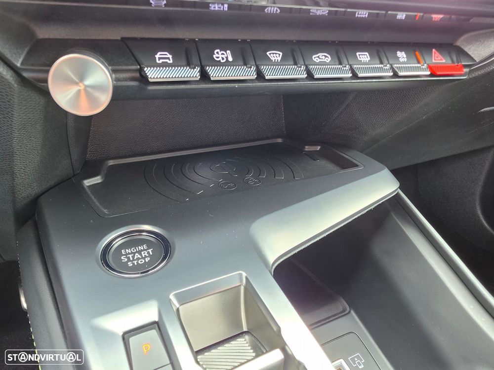 Peugeot 308 1.2 PureTech GT Pack EAT8 - 29