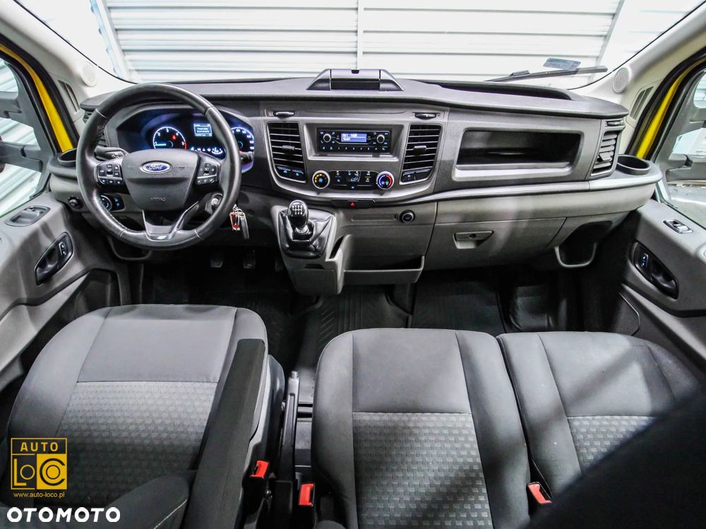 Ford TRANSIT DOKA BRYGADÓWKA 7 OSÓB - 8