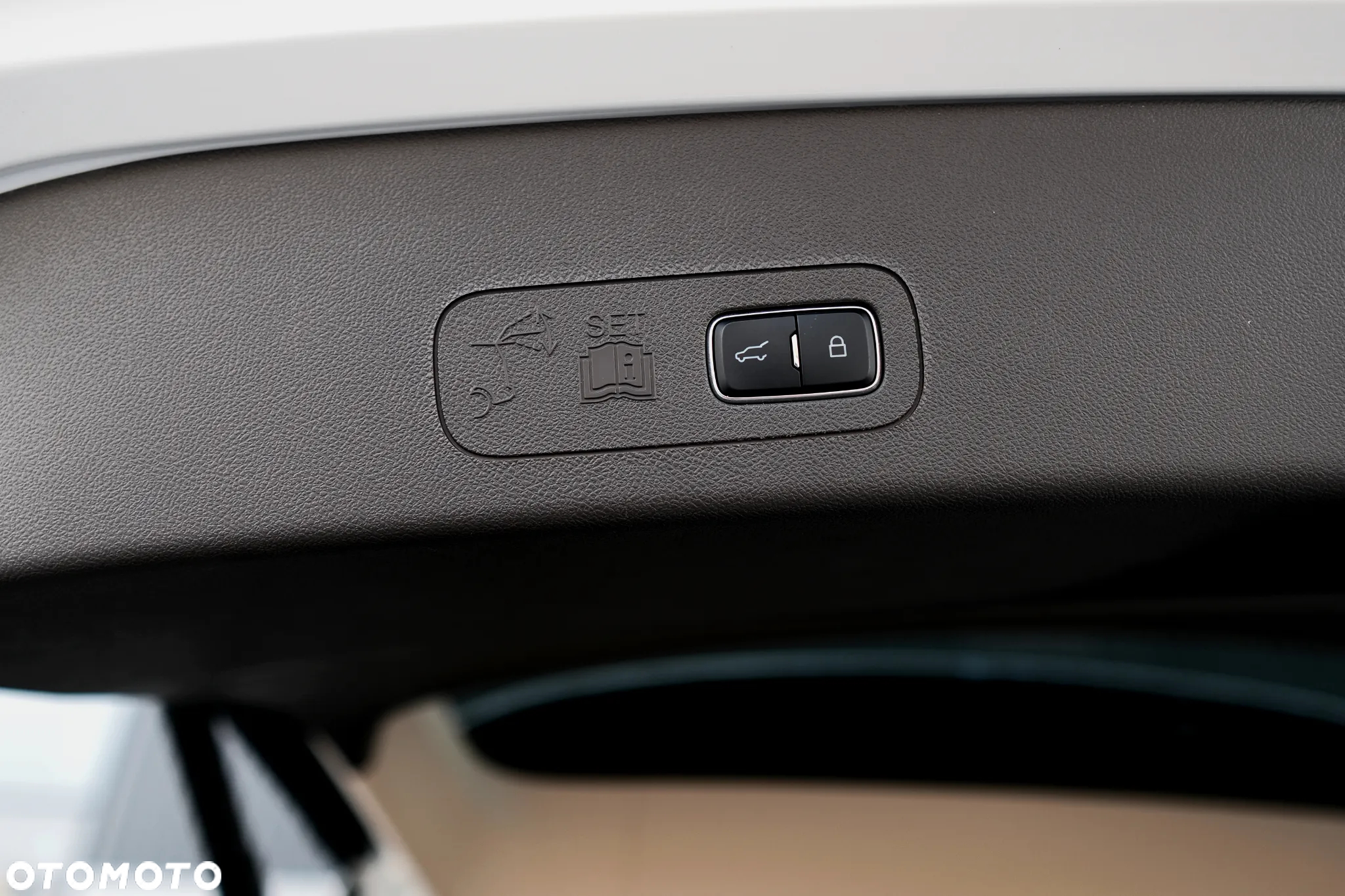 Lincoln Aviator - 19