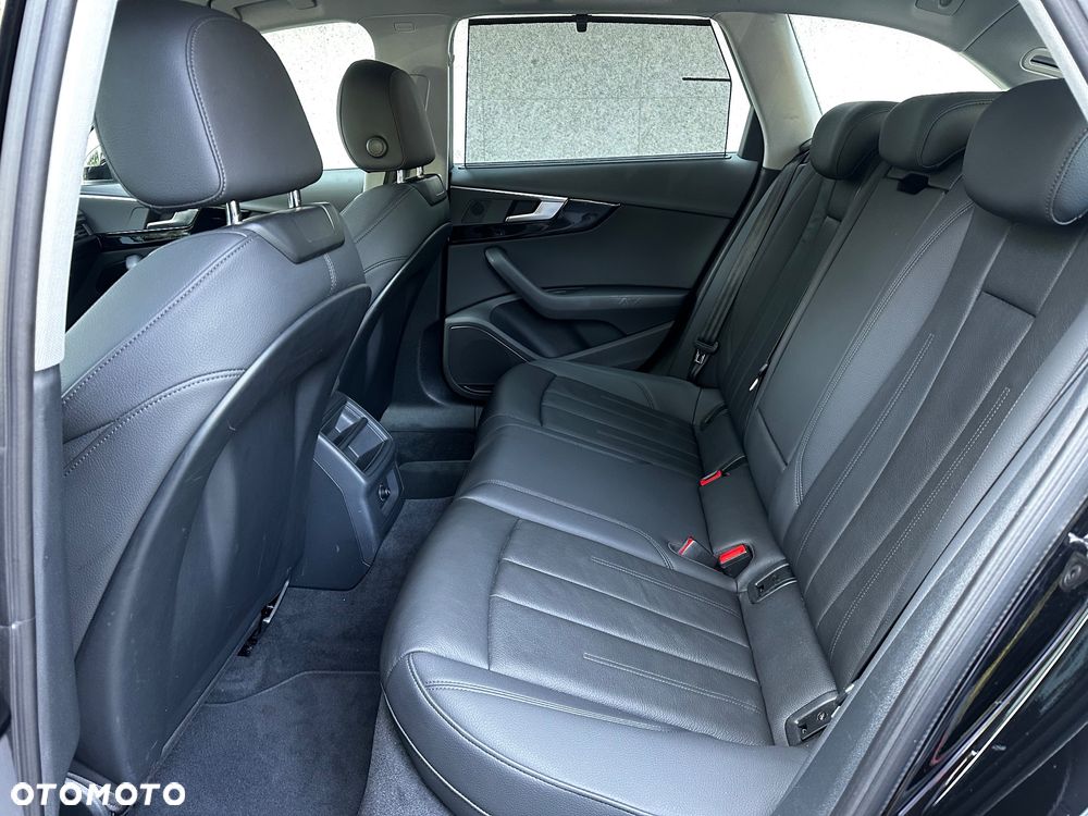 Audi A4 Avant 40 TFSI S tronic advanced - 19