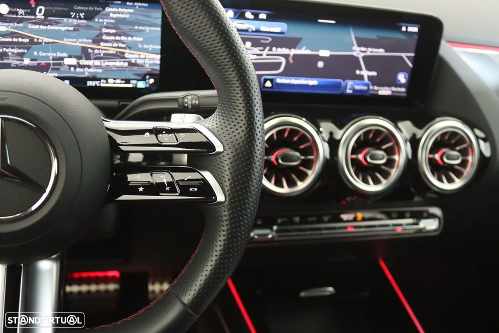 Mercedes-Benz GLA 250 e 8G-DCT AMG Line - 11