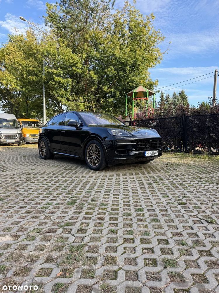 Porsche Cayenne E-Hybrid PHEV - 2