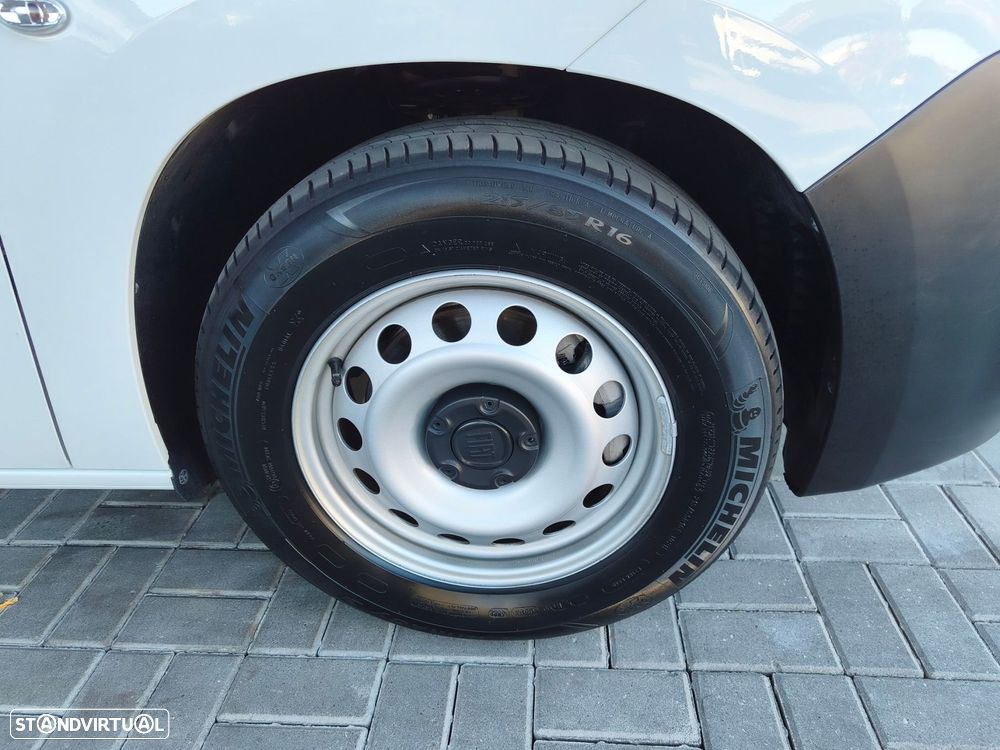 Fiat E-Doblò 50 kWh Maxi - 48