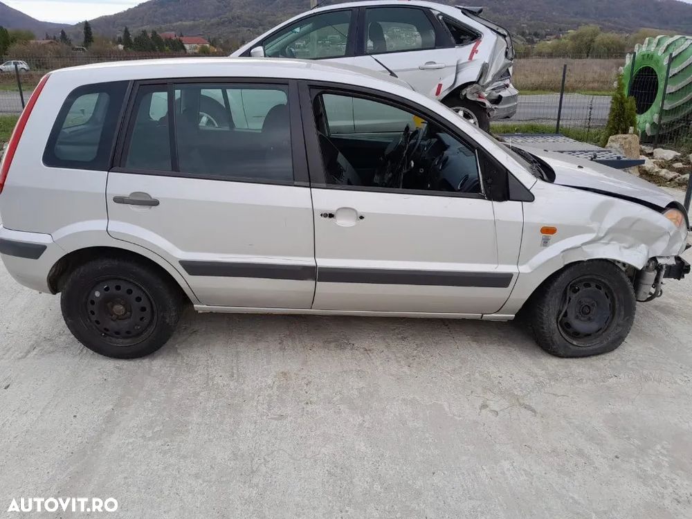 Dezmembrez Ford Fusion 2008 HATCHBACK 1.4i,COD MOTOR :FXJA - 3