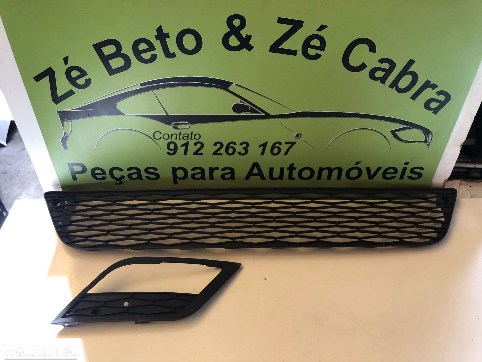 SEAT LEON 5F GRELHA PARA CHOQUES FRENTE - G115 - 1