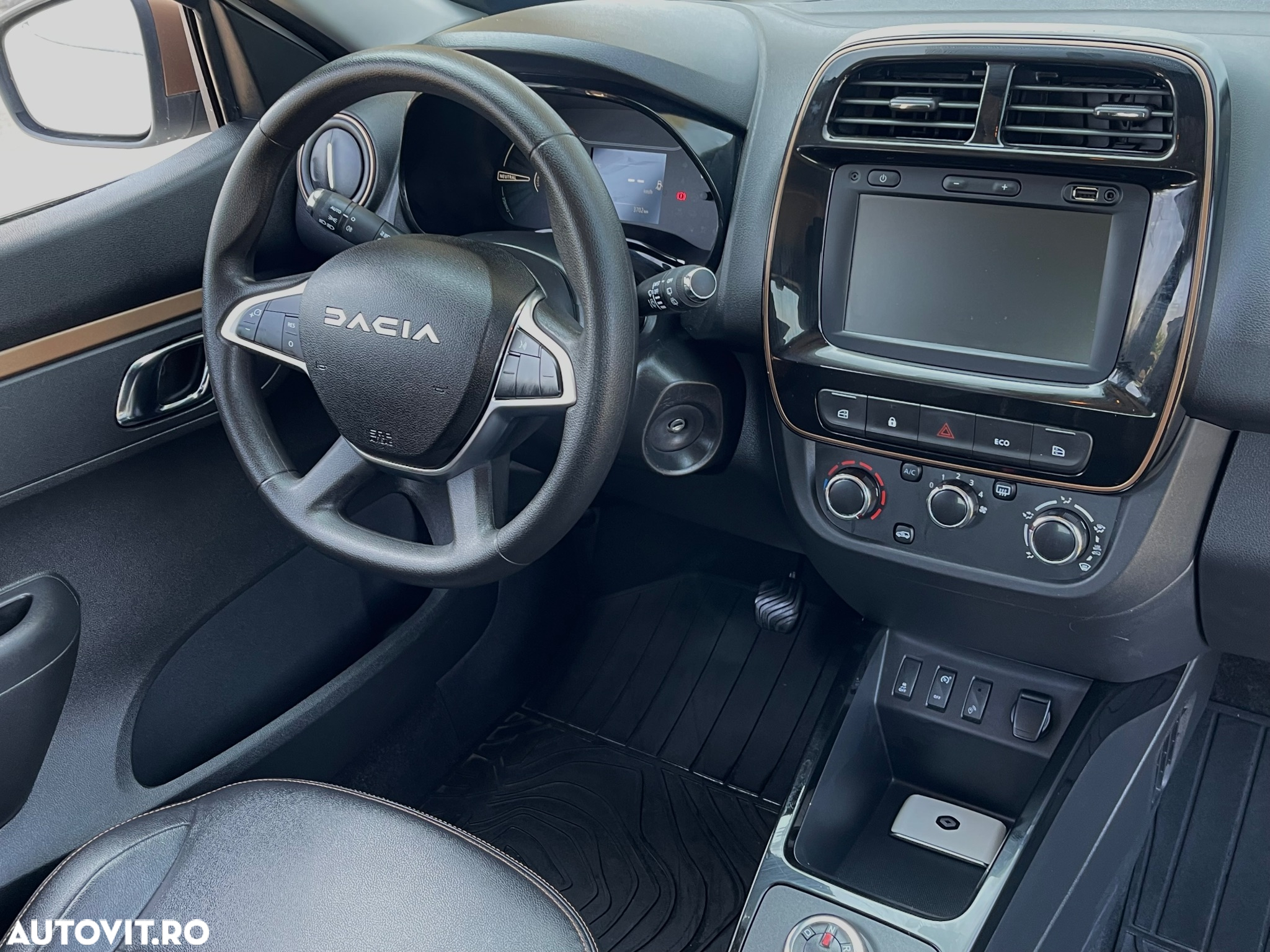 Dacia Spring - 6