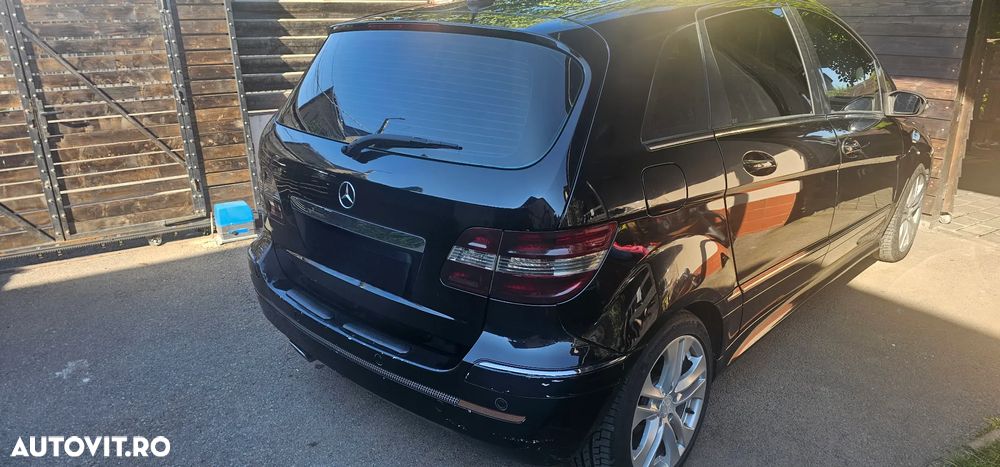 Mercedes-Benz B 200 CDI DPF Autotronic - 21