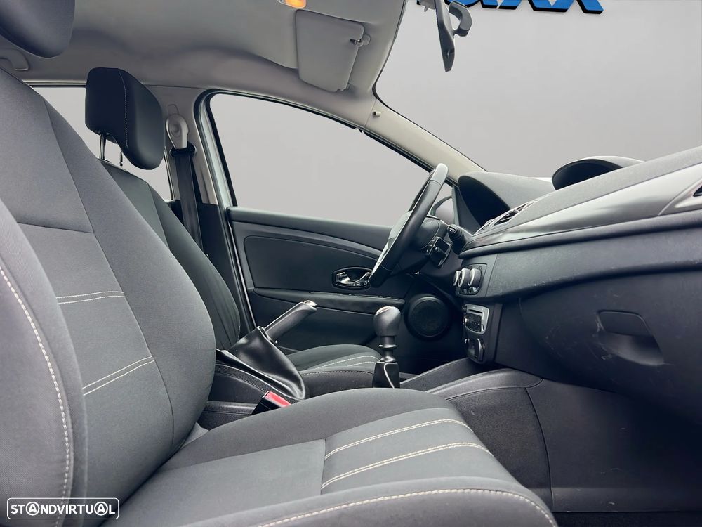 Renault Mégane Sport Tourer 1.5 dCi Dynamique S SS - 12