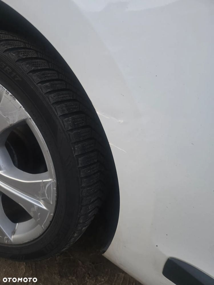 Renault Megane 2.0 16V Exception CVT - 17