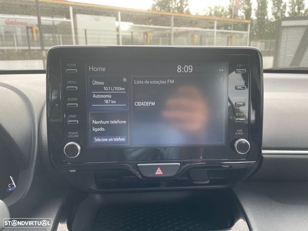 Toyota Yaris Cross 1.5 HDF Comfort Plus - 15