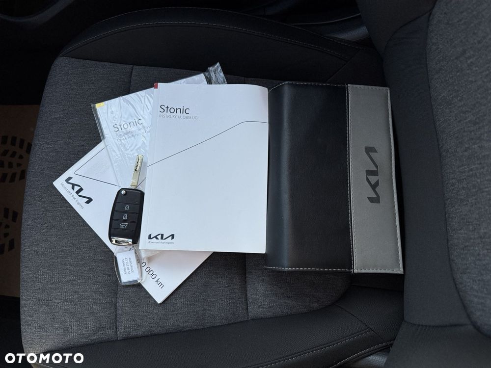 Kia Stonic - 30