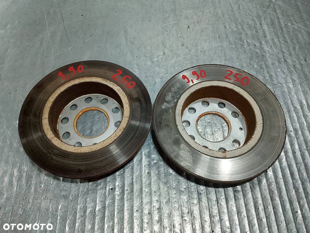 TARCZE HAMULCOWE TYŁ VW GOLF PLUS 1.9 TDI - 4