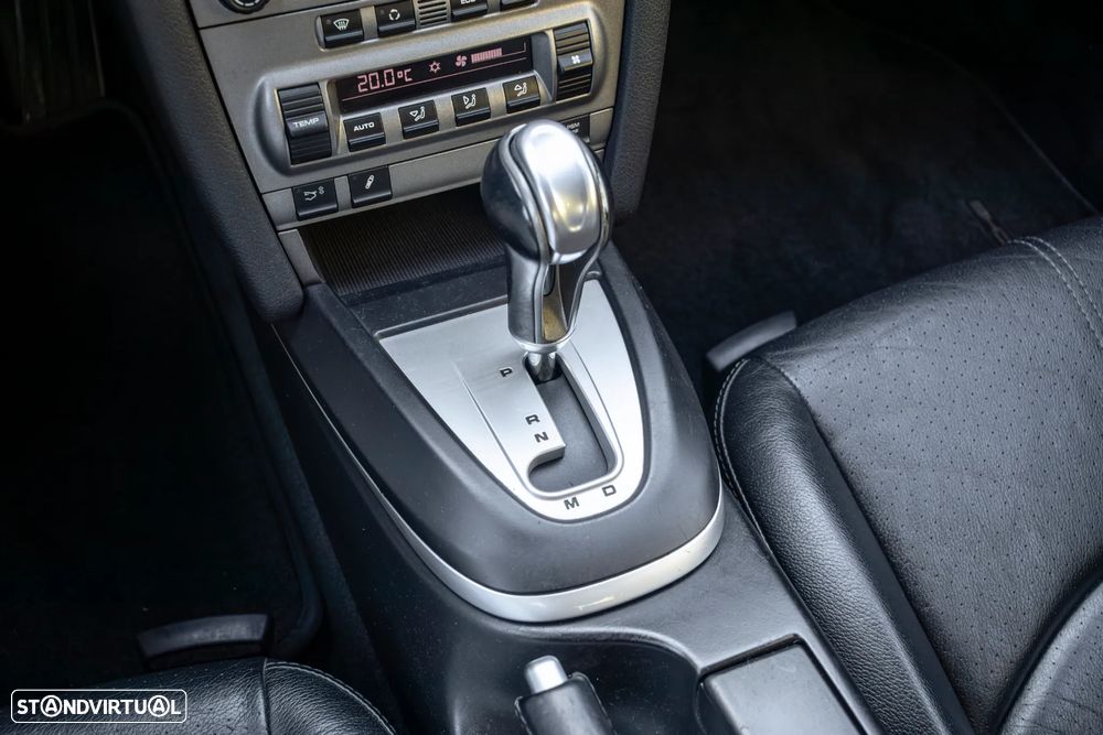 Porsche 911 Série F - 18