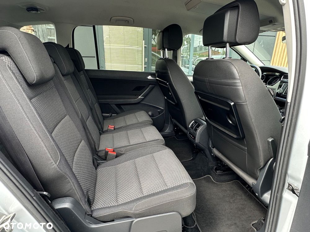 Volkswagen Touran 1.6 TDI SCR BlueMotion Technology DSG Comfortline - 34
