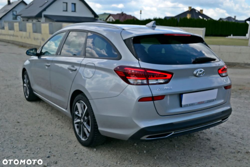 Hyundai i30 1.6 CRDI DCT EDITION 30+ - 7