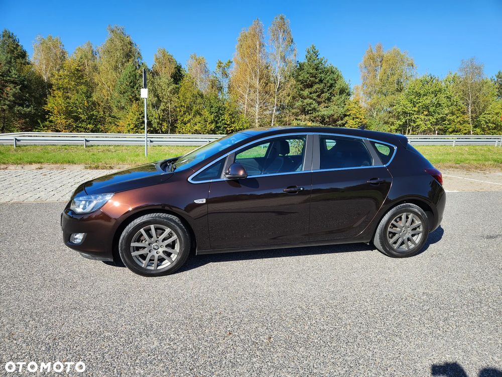 Opel Astra - 2