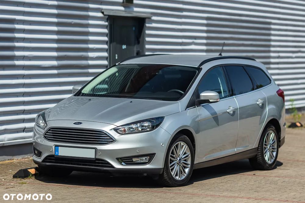 Ford Focus - 11