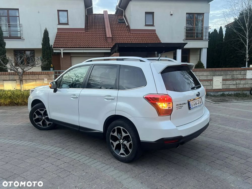 Subaru Forester 2.0XT Platinum Lineartronic - 5