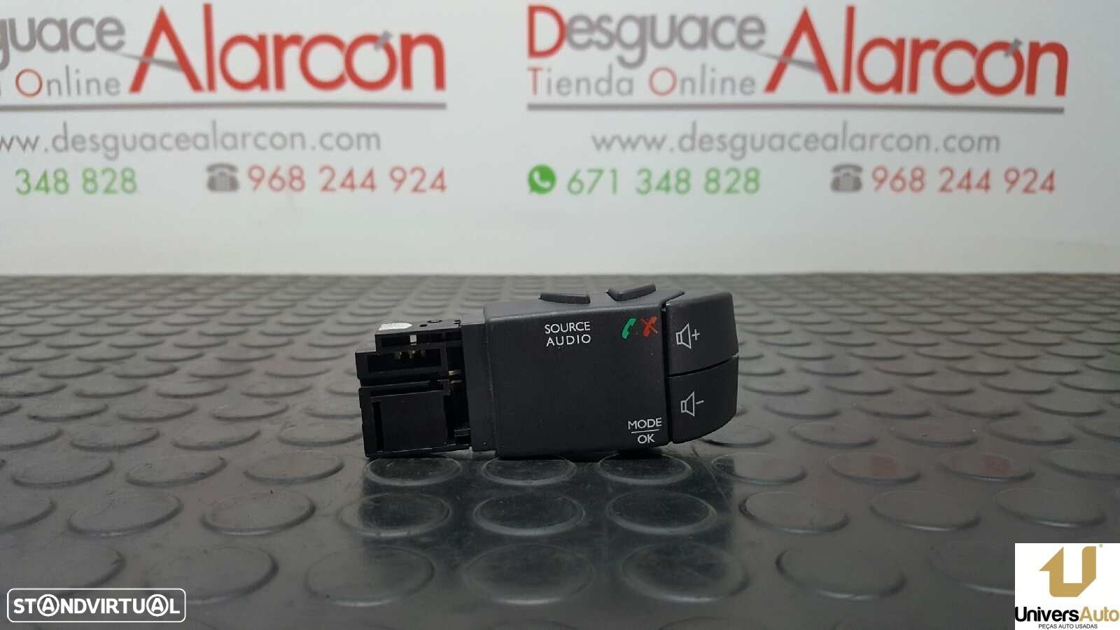 CONTROLE DO SISTEMA DE ÁUDIO / RÁDIO CD RENAULT CLIO IV LIMITED - 1