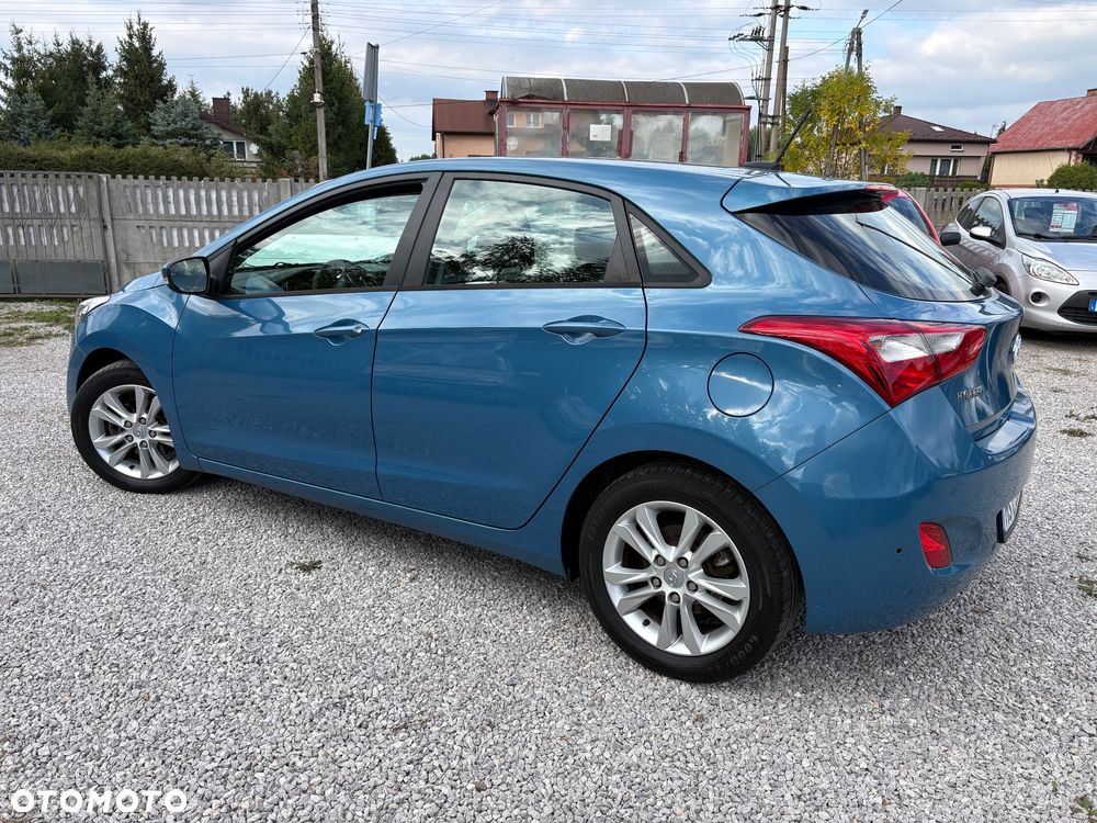 Hyundai i30 1.4 Premium - 14