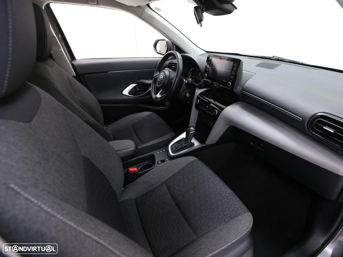 Toyota Yaris Cross 1.5 HDF Comfort - 11