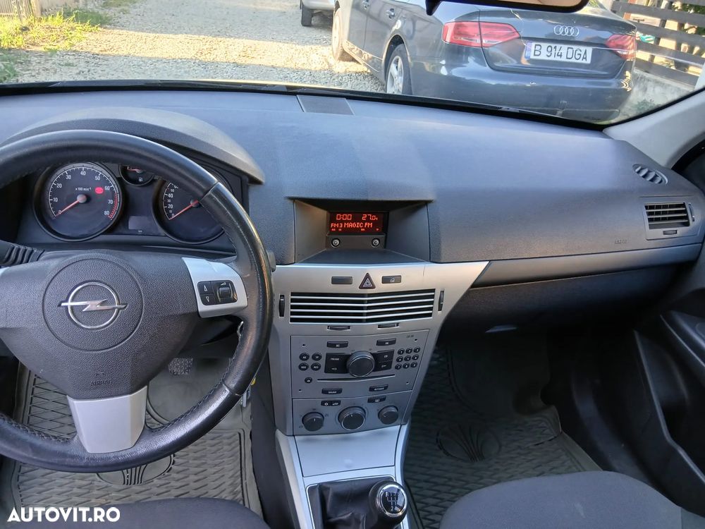 Opel Astra 1.6 - 8