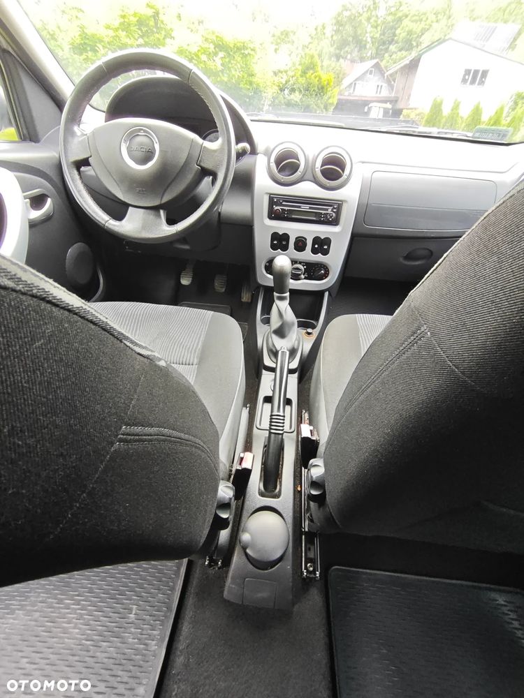 Dacia Logan 1.5 dCi Laureate - 18