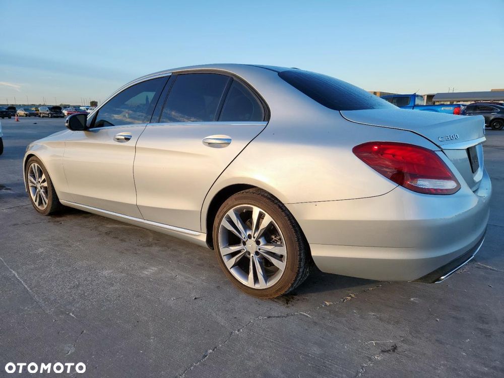 Mercedes-Benz Klasa C 300 9G-TRONIC Avantgarde - 3