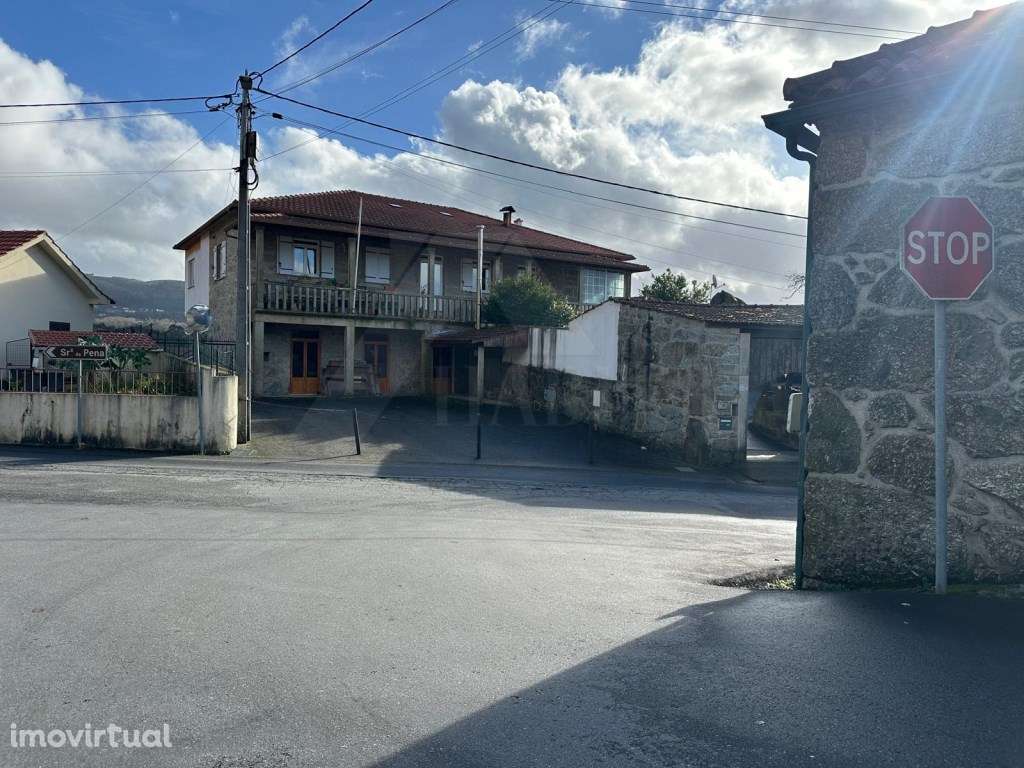 Moradia em pedra, em Mozelos - Grande imagem: 3/37