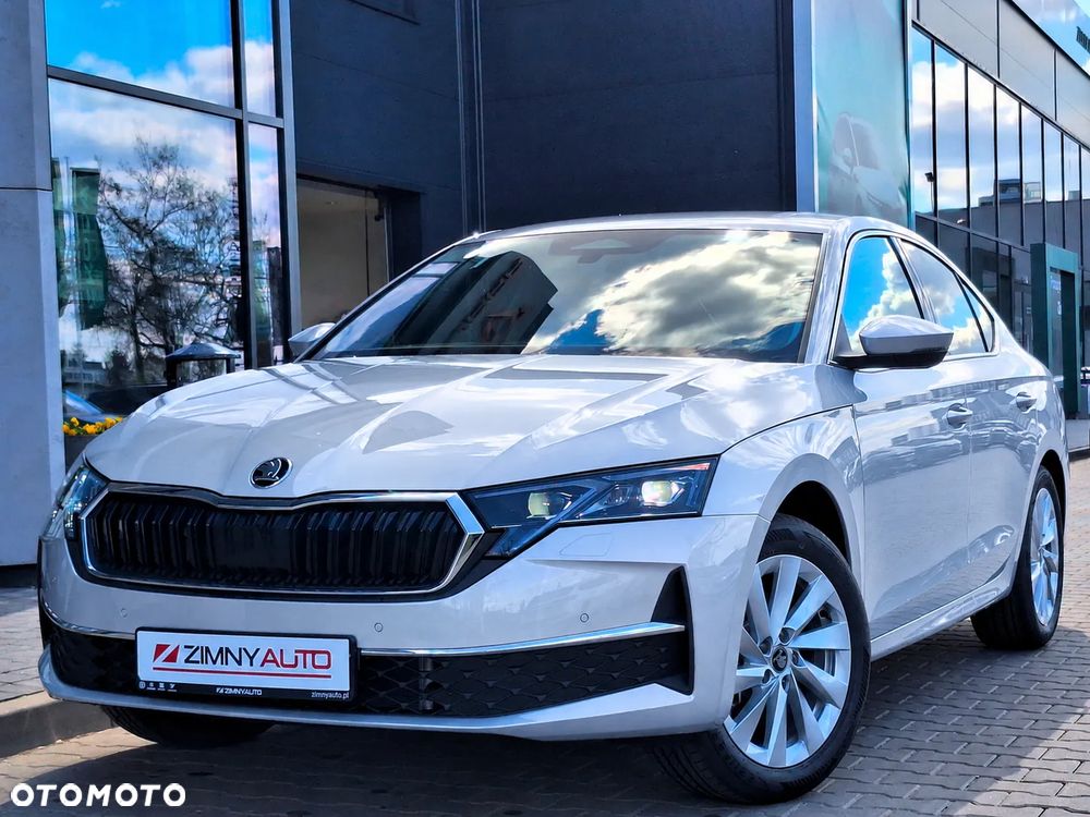 Skoda Octavia 1.5 TSI mHEV Drive Essence DSG - 2