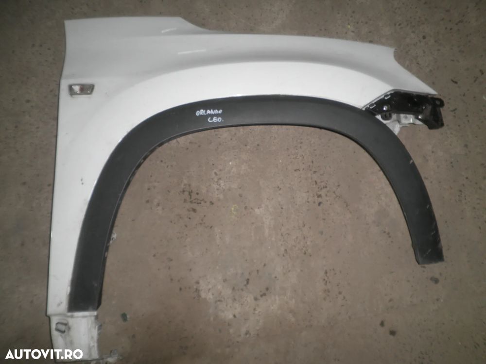 Aripa cu bandou stanga / dreapta fata Chevrolet Orlando - 2