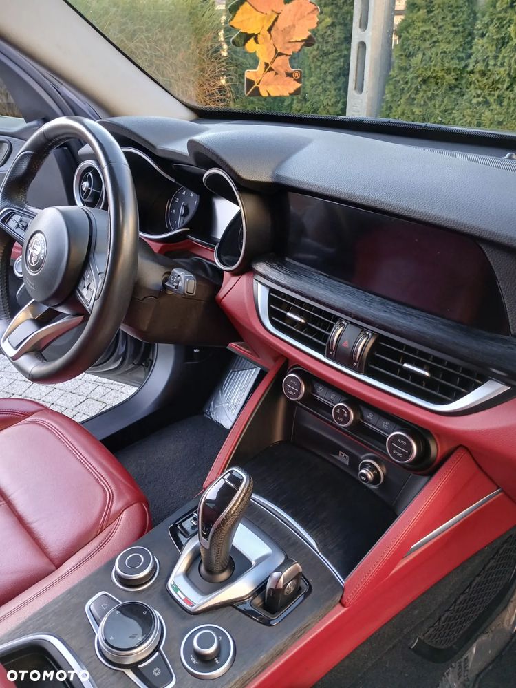 Alfa Romeo Stelvio - 34