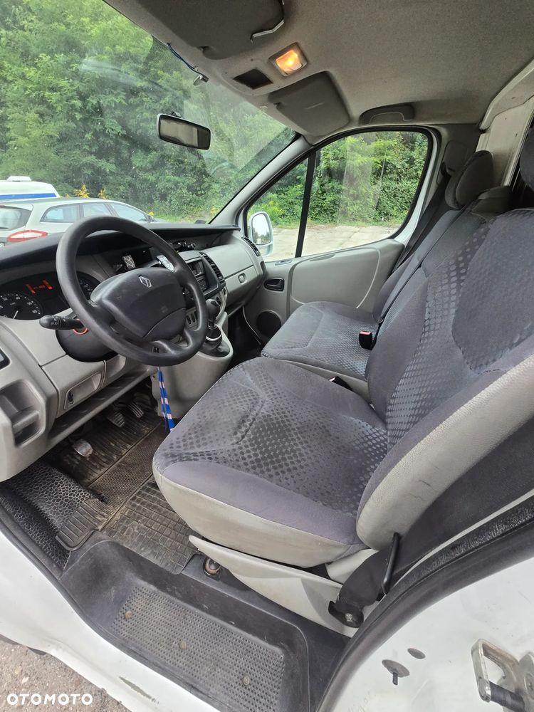 Renault Trafic 2.5 Dci Nosze 1789 - 16